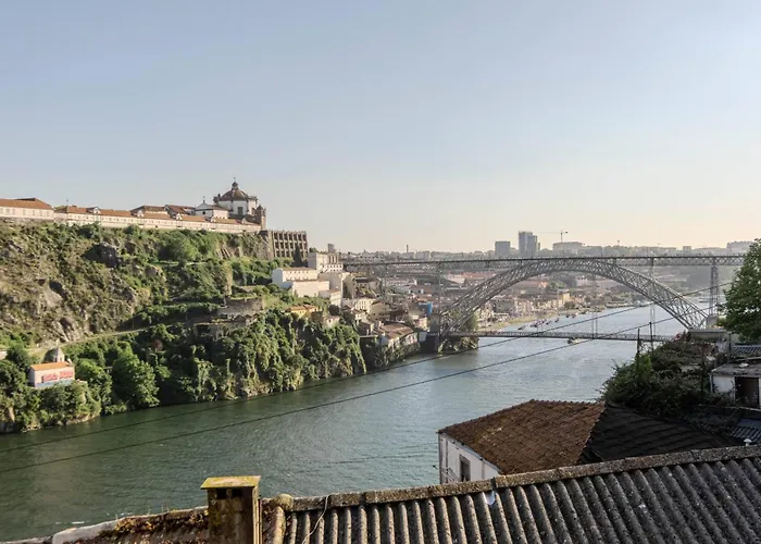 River Sight Corticeira Iii * Oporto